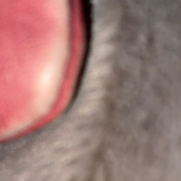 HOBO Pink Leather Crossbody Bag with Zipper Accents🎄 - Picture 6 of 7